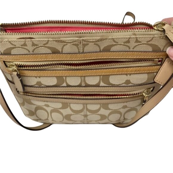 Coach Signature Jacquard Khaki Tan Crossbody bag long strap and Salmon lining - Picture 3 of 8